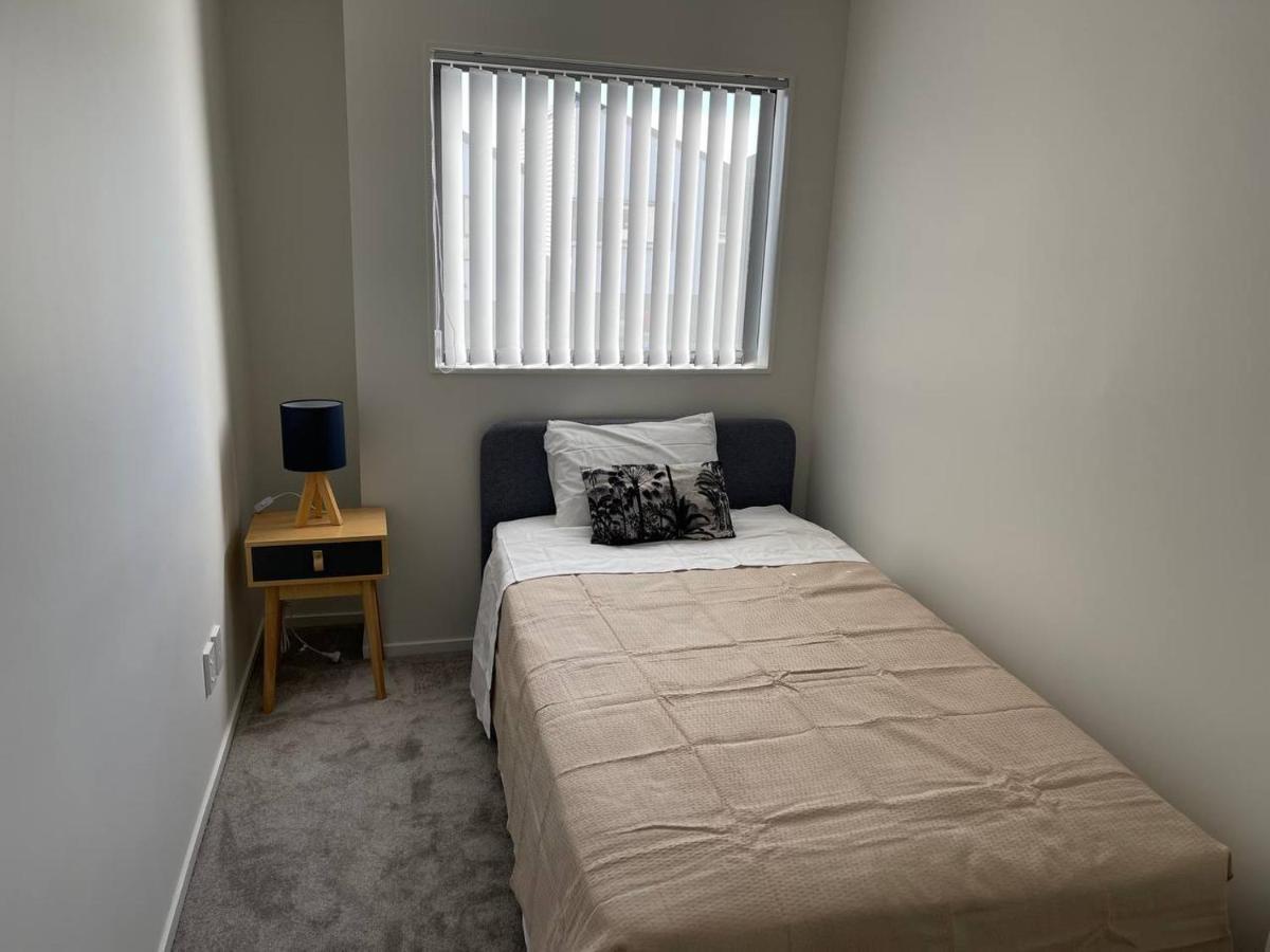 4 Bedroom Home Fully Furnished In Papakura, Auckland Ngoại thất bức ảnh